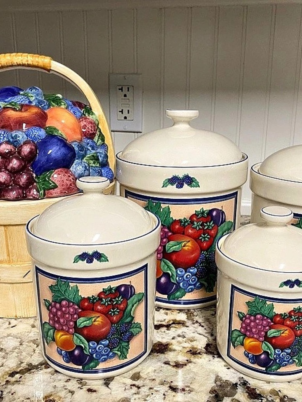 CIC Eileen Rosenfeld fruit pattern Fruit Pattern Canister Set & Cookie Jar